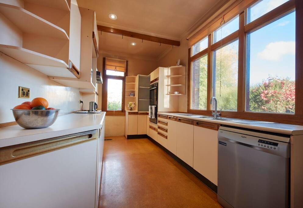 Wenvoe - Historic Retreat Villa ลิทโกว์ ภายนอก รูปภาพ